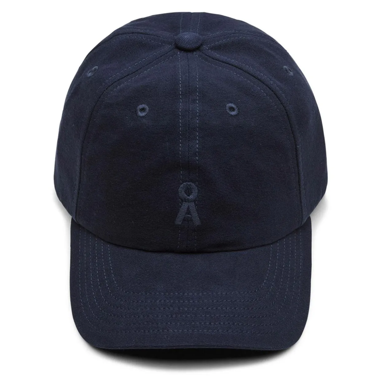 Cap Yannis Bold