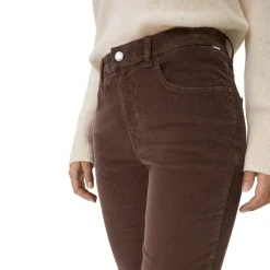 Cordhose Mary