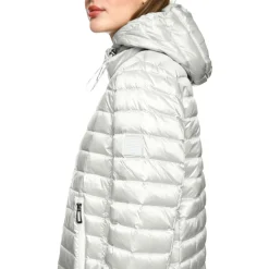 Daunenjacke