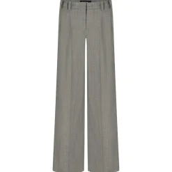 Hose Ashley