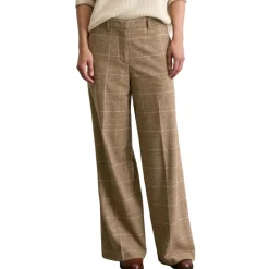 Hose relaxed
