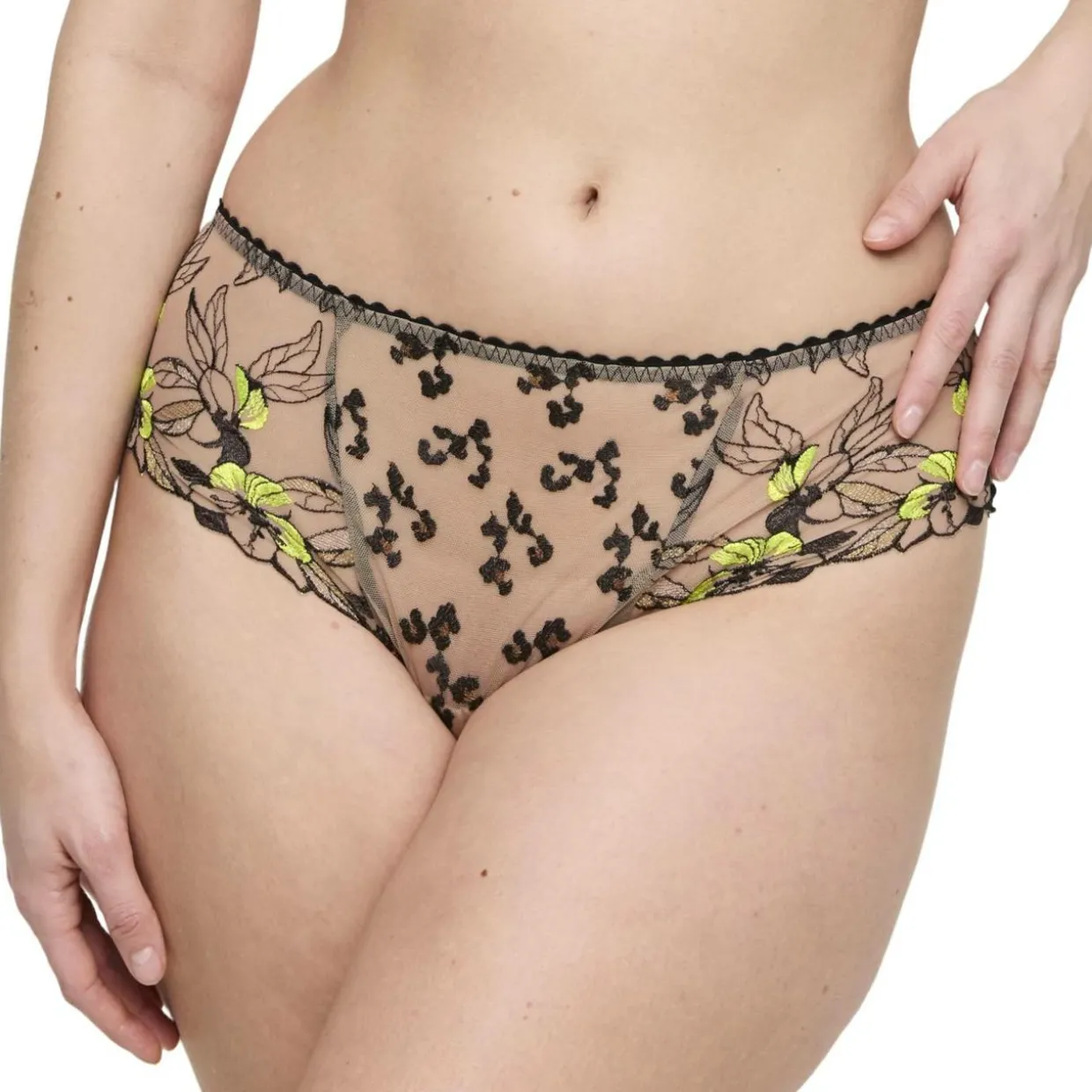 Hotpants Manali