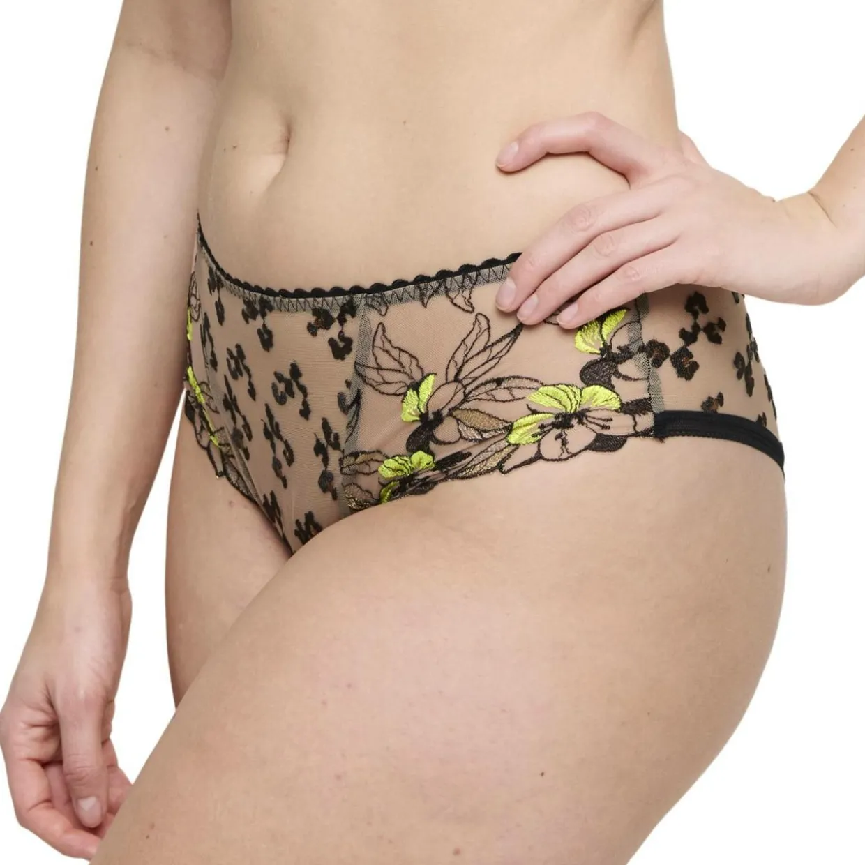 Hotpants Manali