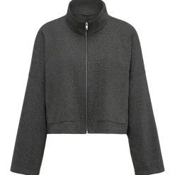 Jacke Elstow