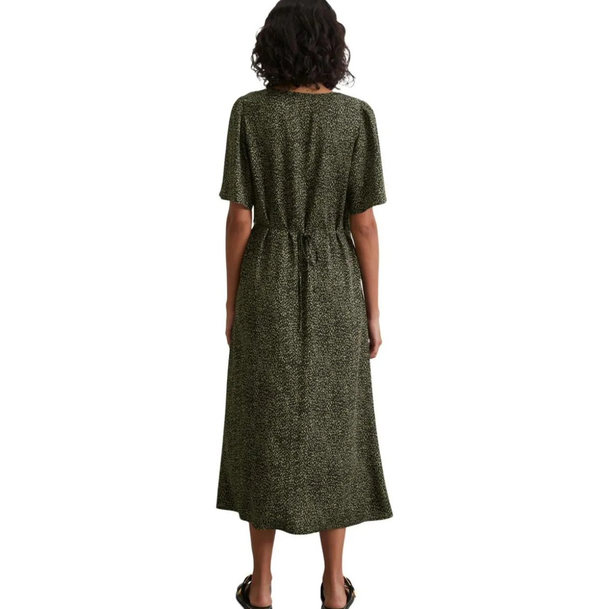 Kleid mit elastischer taille flared
