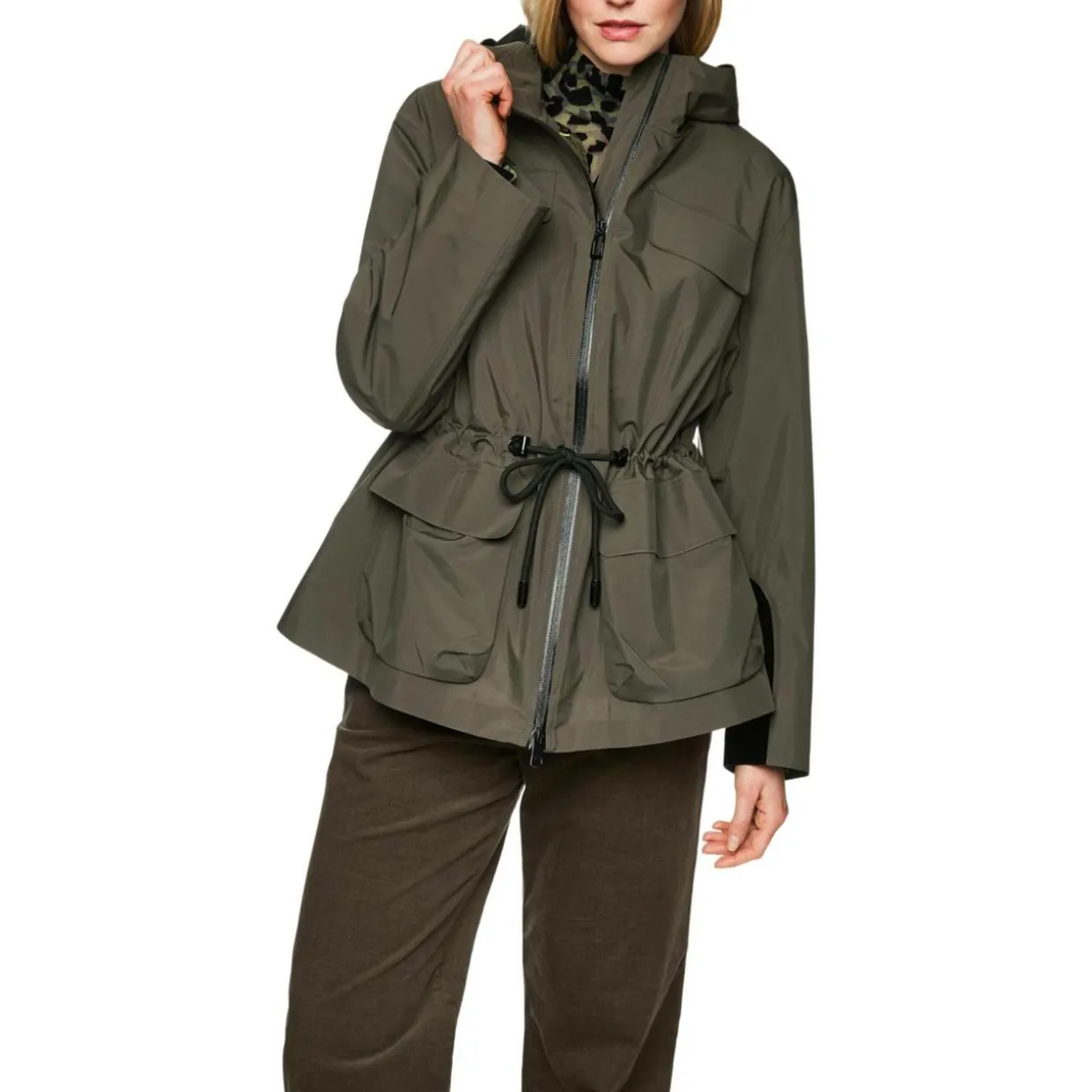 Outdoor jacke mit kordelzug