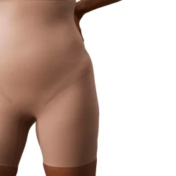 Shapewear-Shorts Stay Put Stretch