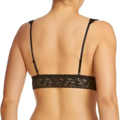 Signature Lace® Crossover Bralette
