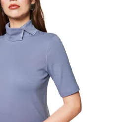 T-shirt mit rollkragen