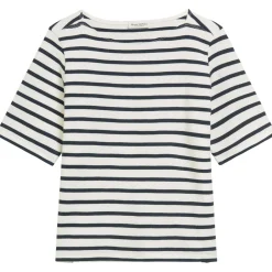 T-shirt straight