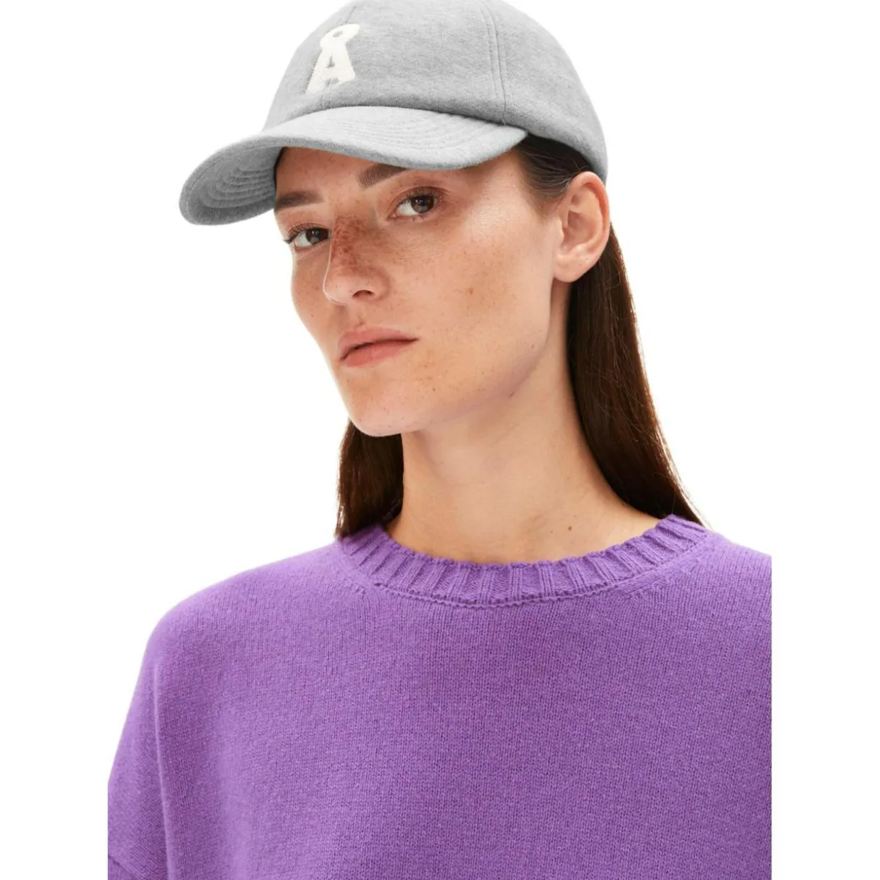 Yenaas sweat
